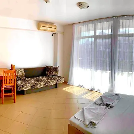 Appartamento Grand Kamelia Sunny