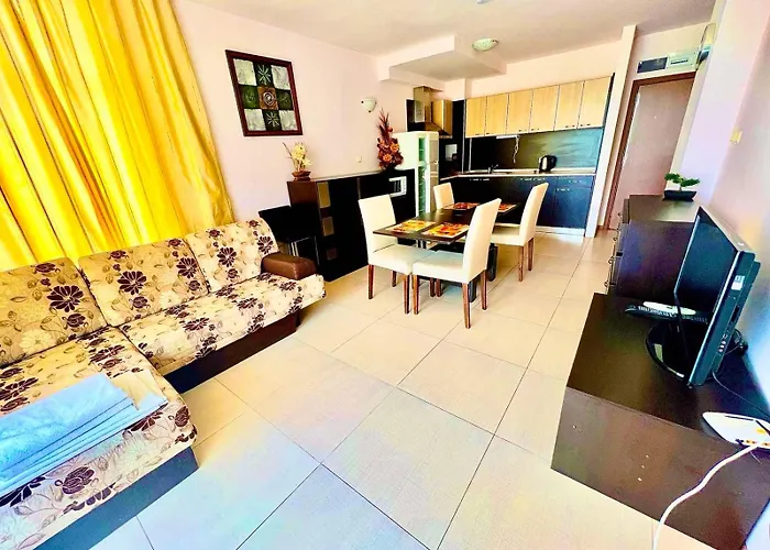 Grand Kamelia Sunny ساني بيتش